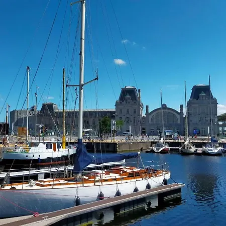 Pet Friendly In With Wifi Ostende